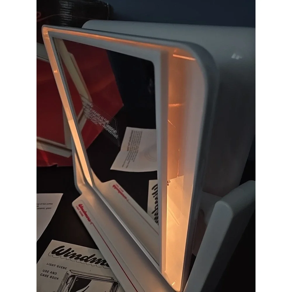 Vintage Windmere Mirror Light Scene Makeup Cosmetic Vanity Mirror Lighted Retro